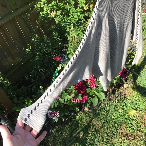 Womens Gray Sweater  - Picture 7 of 8